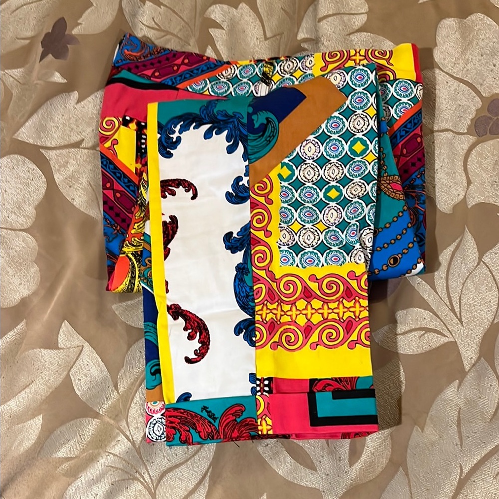 Colorful Geometric Patterned Pants - Picture 6 of 6